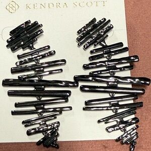 Kendra Scott Glossy gunmetal Black Statement Earrings